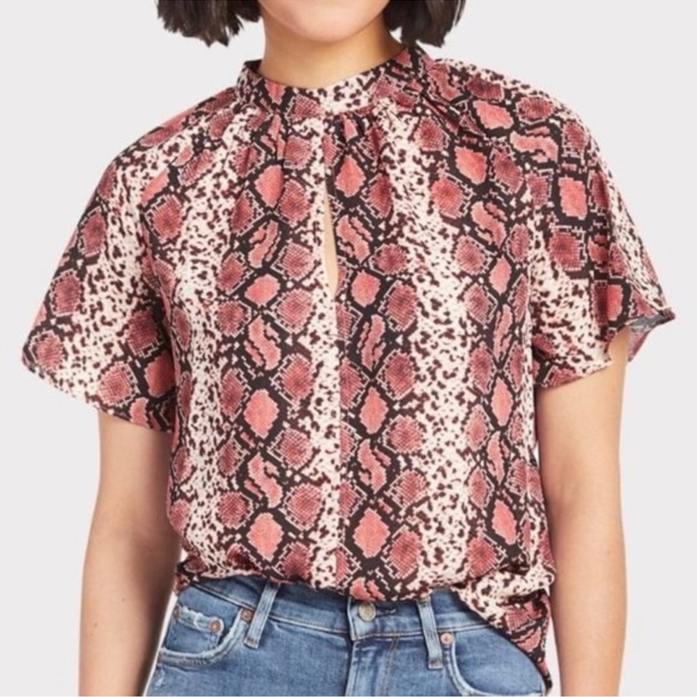 ANTHROPOLOGIE Sunday In Brooklyn Pink Snakeskin Print Top